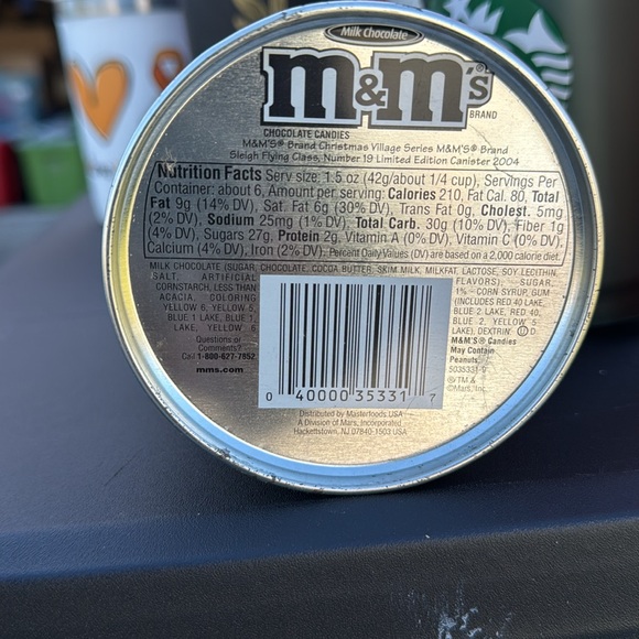 M & M’s Christmas Village Tin #19 Limited Edition - Picture 5 of 5